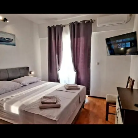 Apartments Dinko Podstrana Exterior photo