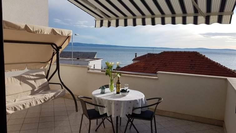 Apartment Dinko *