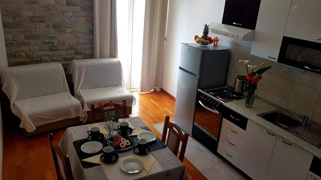 Dinko Apartment Podstrana